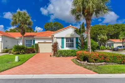 15191 Ixora Rd, Delray Beach: photo 1 of 25