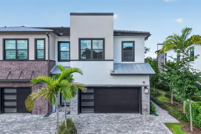 771 NW 84th Ter, Plantation: photo 1 of 46