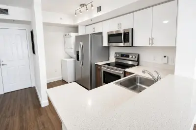 16900 N Bay Rd #3-507, Sunny Isles Beach: photo 1 of 28