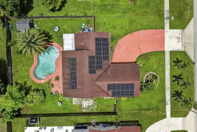 254 La Mancha Ave, Royal Palm Beach: photo 1 of 50