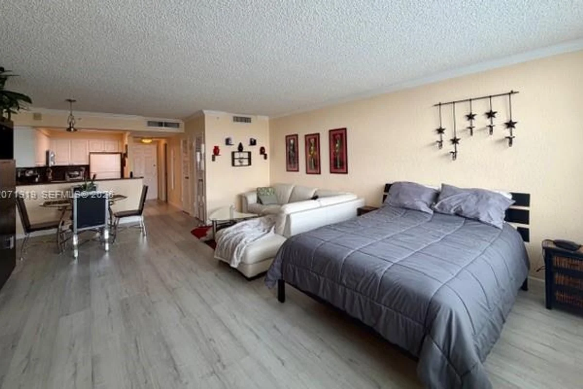 2501 S Ocean Dr #1627, Hollywood: photo 1 of 22