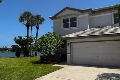 7780 Stone Harbour Dr #4, Lake Worth: photo 1 of 30