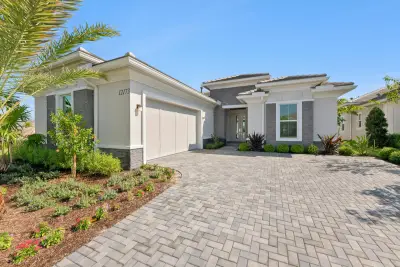 12173 Arbordale Way, Palm Beach Gardens: photo 1 of 38