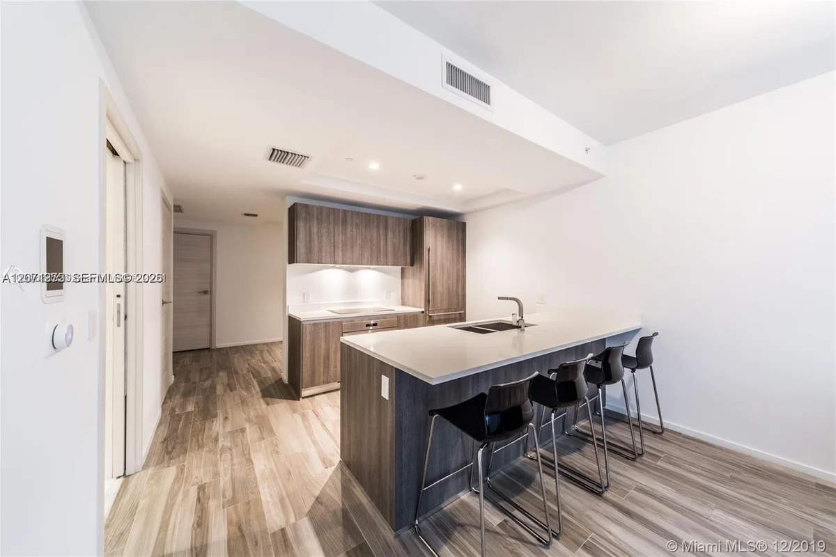 801 S Miami Ave #2707, Miami: photo 1 of 15