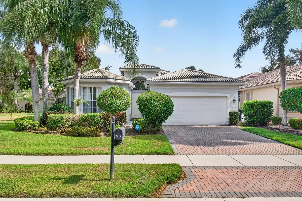 7315 Twin Falls Dr, Boynton Beach: photo 1 of 51