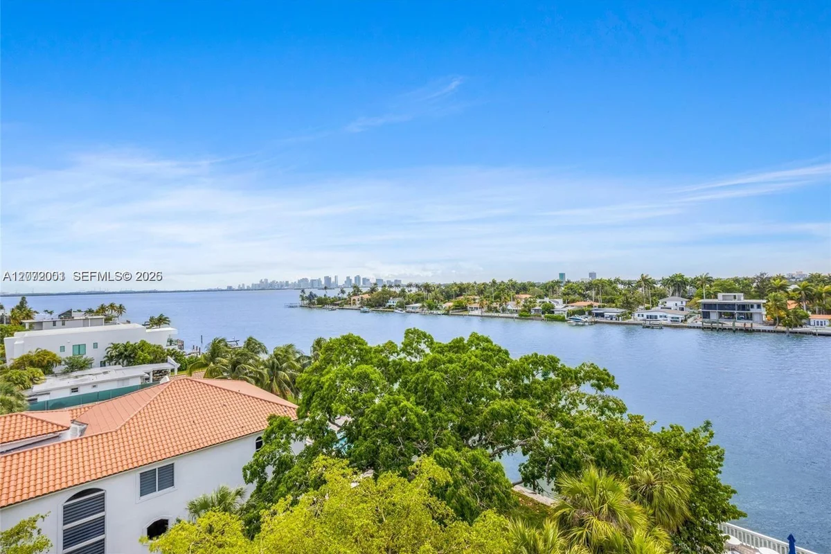 1455 N Treasure Dr #7J, North Bay Village: photo 1 of 24