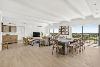 575 Crandon Blvd #801, Key Biscayne: photo 1 of 40