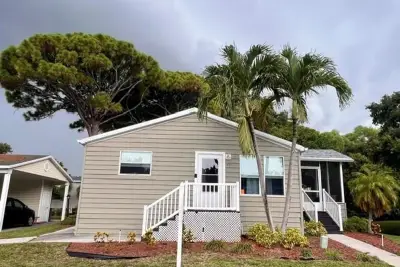 2555 Pga Blvd #103, Palm Beach Gardens: photo 1 of 28