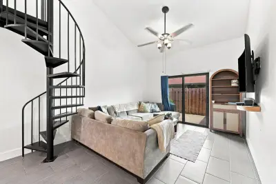 2016 SW 82nd Ave, Davie: photo 1 of 25