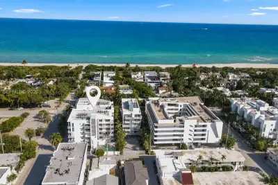 7832 Collins Ave #202, Miami Beach: photo 1 of 16