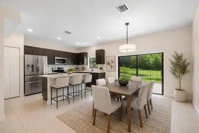 4721 Santa Cruz Way, Davie: photo 1 of 48