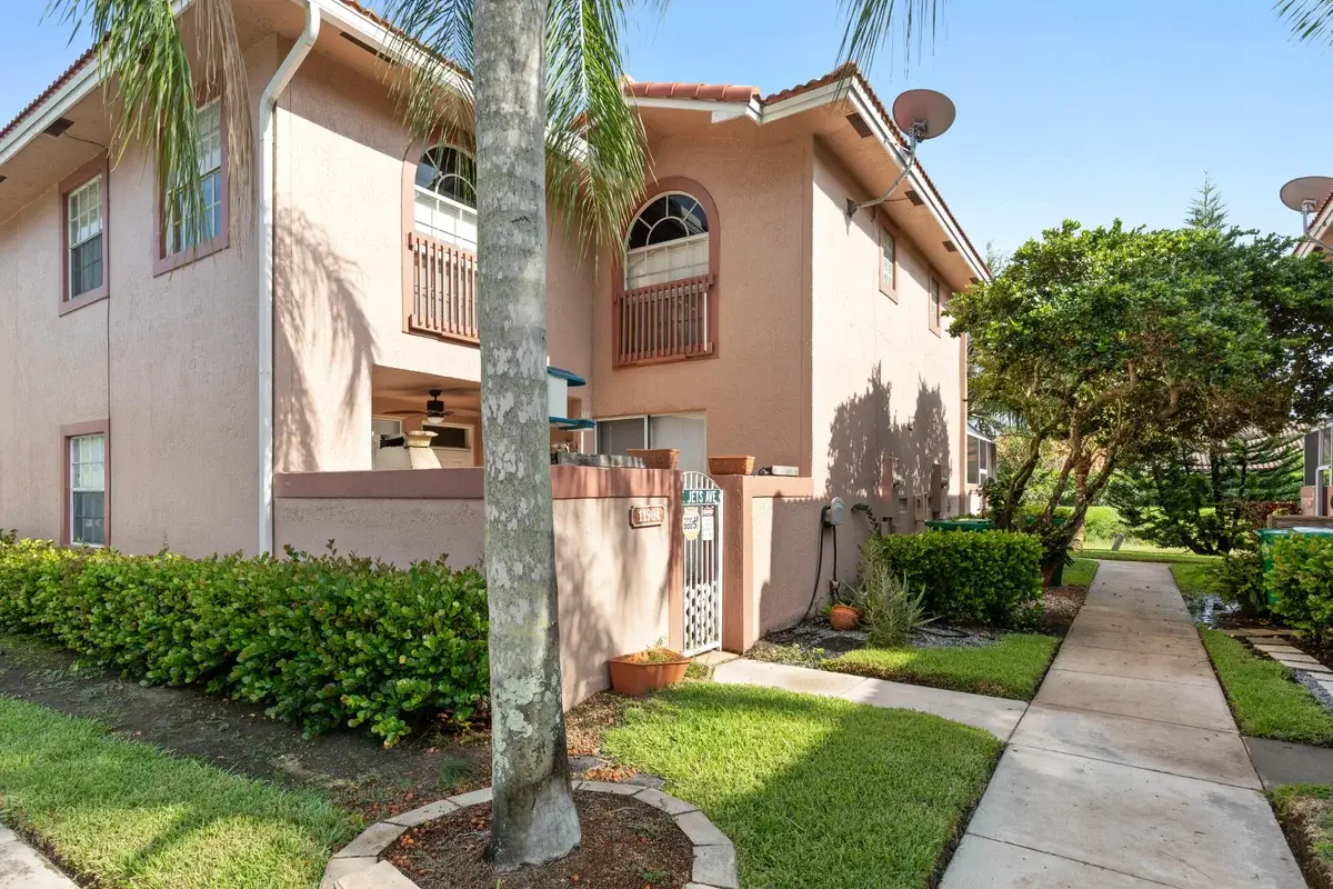 11912 Royal Palm Blvd, Coral Springs: photo 1 of 35