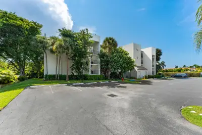 1605 S US Hwy 1 #E204, Jupiter: photo 1 of 41