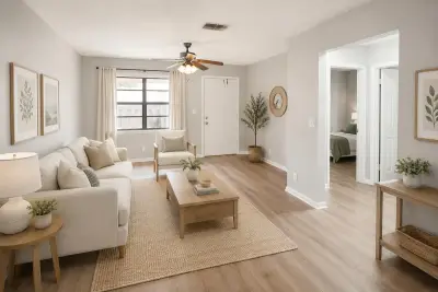 1565 W 28th St, West Palm Beach: photo 1 of 5
