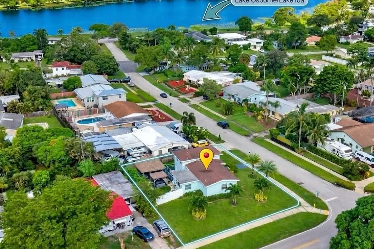 1407 Ontario Dr, Lake Worth: photo 1 of 22