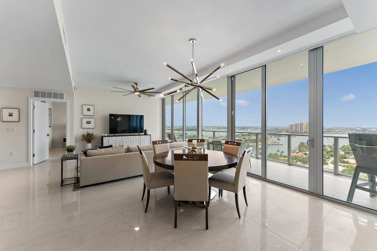 3100 N Ocean Dr #1906, Riviera Beach: photo 1 of 31