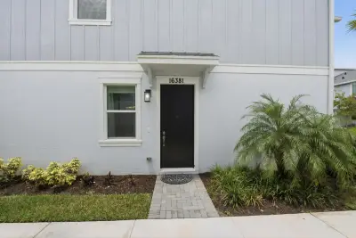 16381 Mirabell Mnr Ln, Westlake: photo 1 of 39