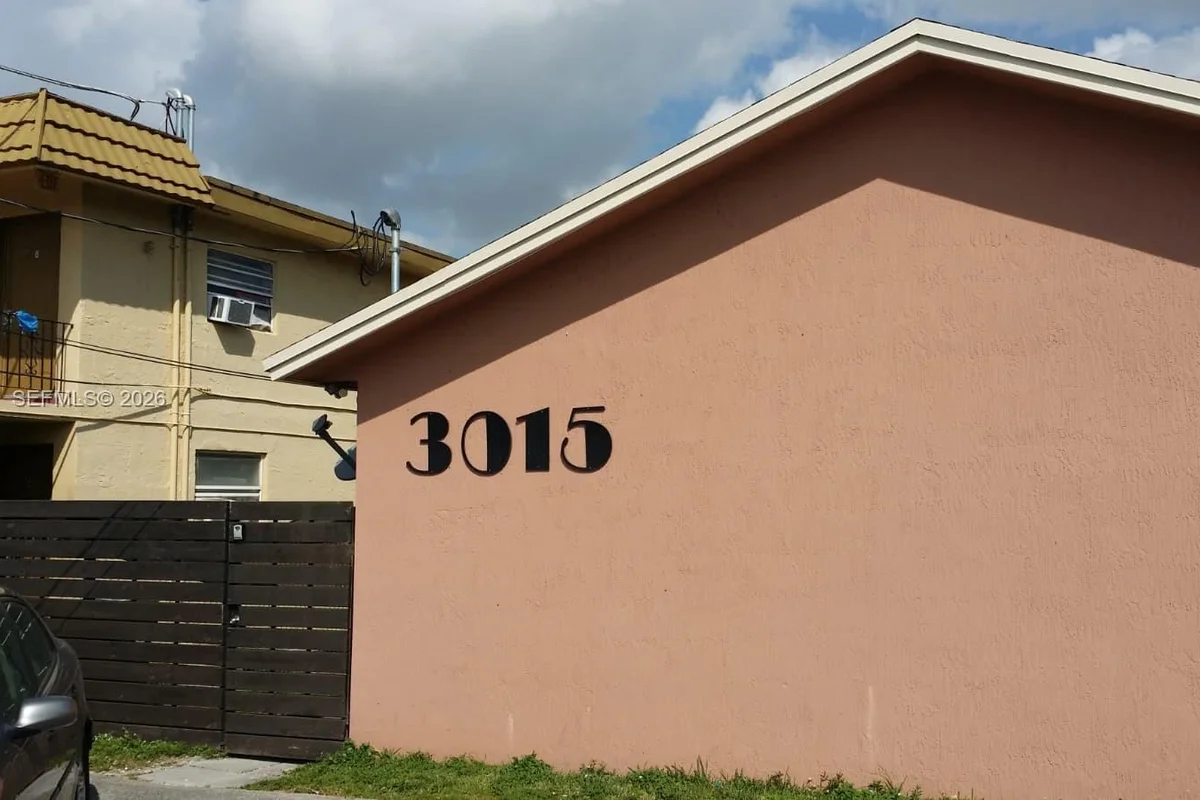 3015 NW 132nd Ter #2, Opa-locka: photo 1 of 12