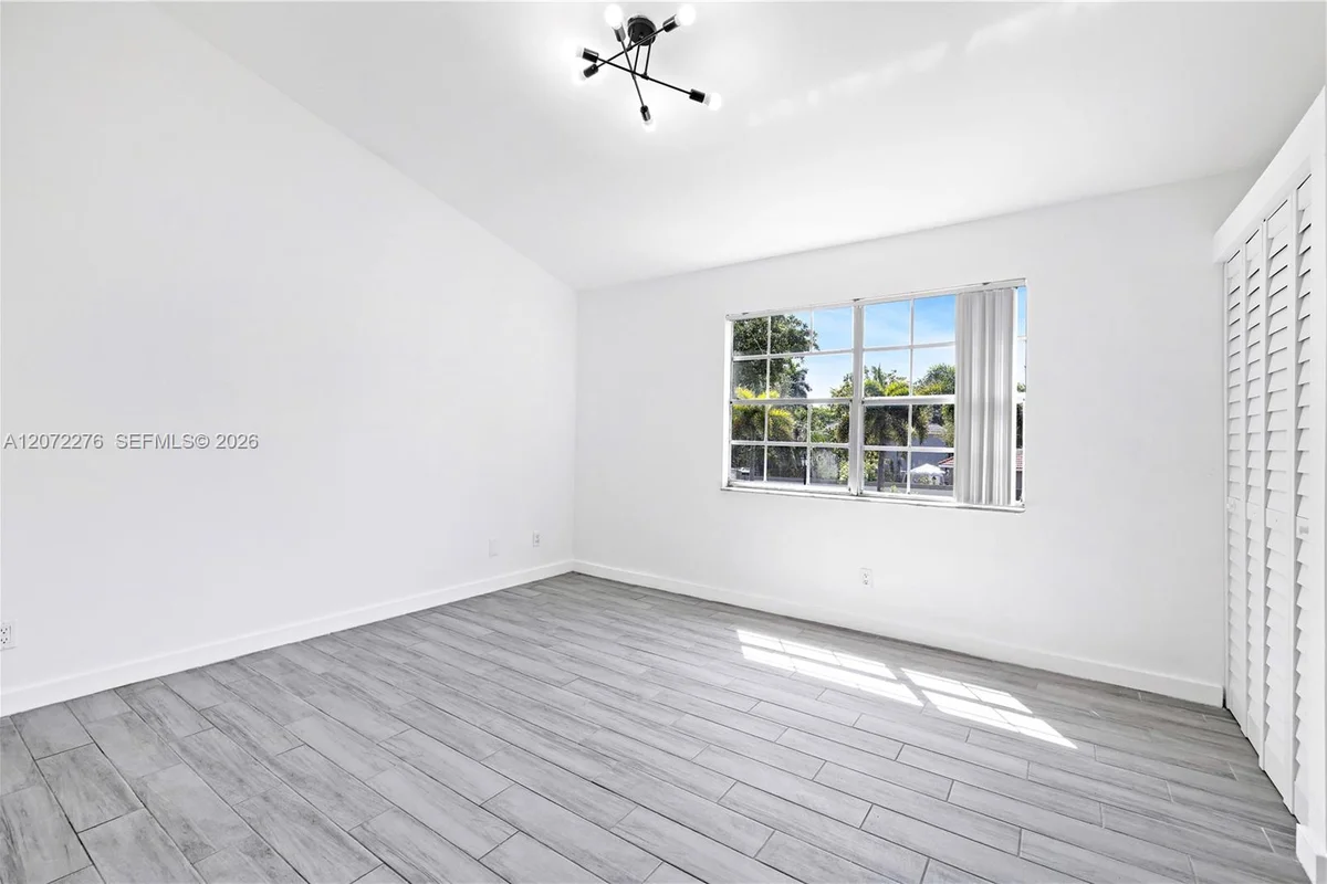 2917 NW Belmont Ln, Cooper City: photo 1 of 4
