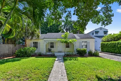 53 Palm Square, Delray Beach: photo 1 of 50