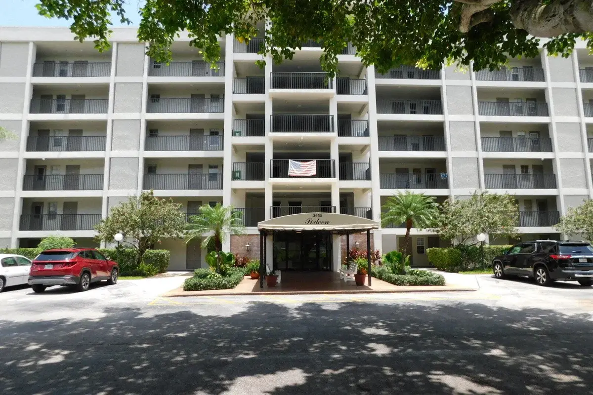 2650 S Course Dr #510, Pompano Beach: photo 1 of 37
