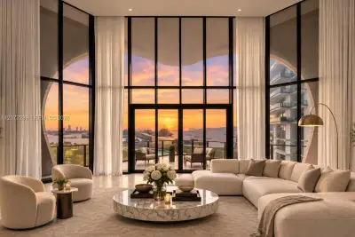 1000 Biscayne Blvd #Town House 1201, Miami: photo 1 of 41