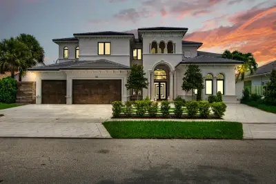741 SW 15th St, Boca Raton: photo 1 of 93