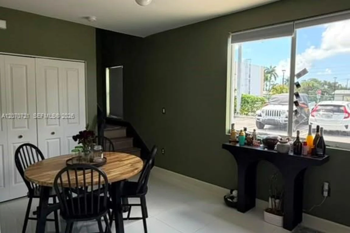 24600 SW 129th Ave #12, Homestead: photo 1 of 13
