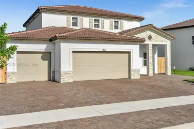 2832 SE 23rd Ave, Homestead: photo 1 of 66