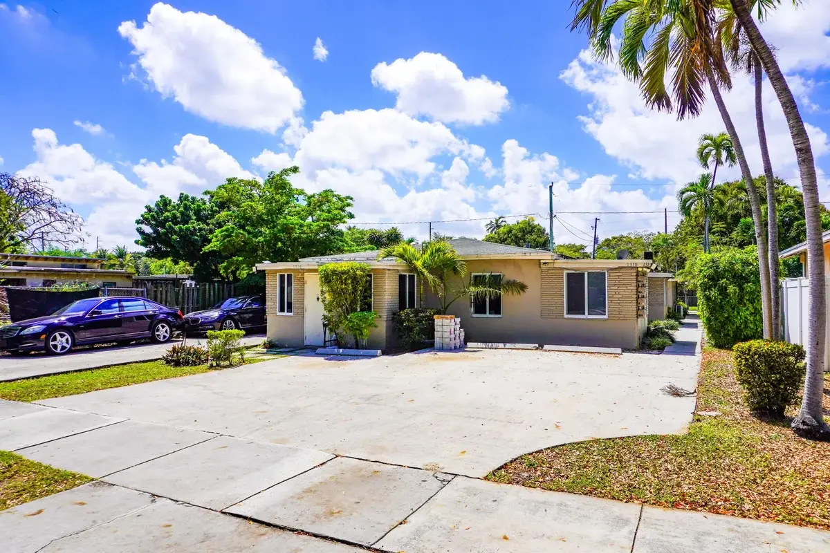 1314 S 20th Ave, Hollywood: photo 1 of 8