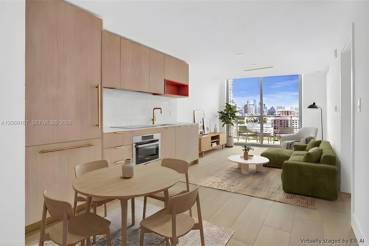90 NE 32nd St ph #ph#27, Miami: photo 1 of 35
