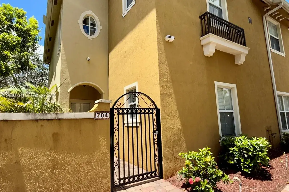 2851 W Prospect Rd #704, Tamarac: photo 1 of 53