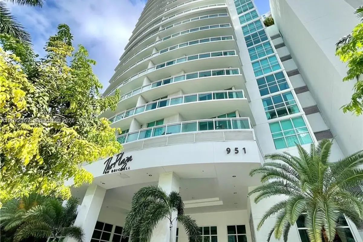 951 Brickell Ave #3403, Miami: photo 1 of 37