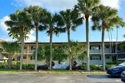 8900 W Sample Rd #106, Coral Springs: photo 1 of 15