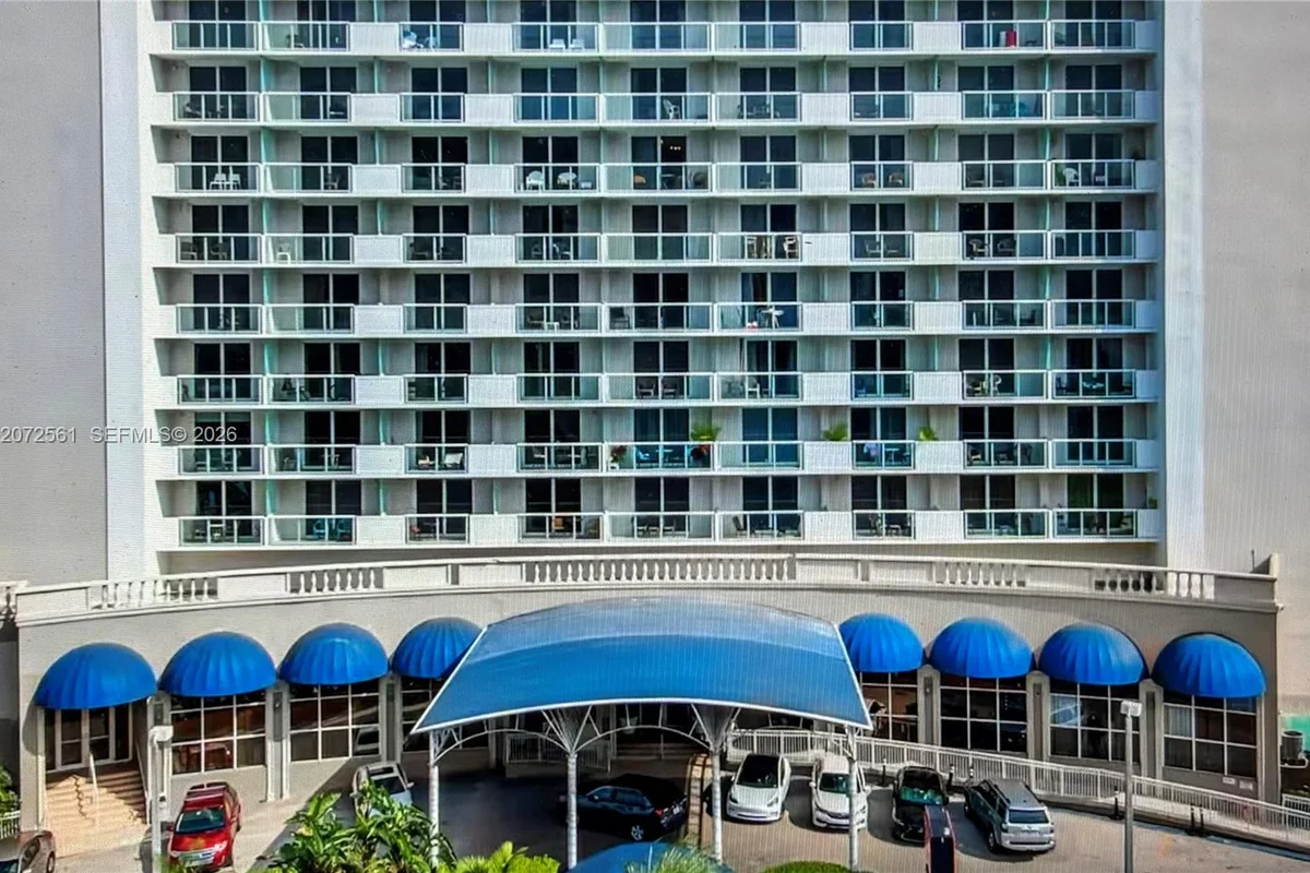 19201 Collins Ave #643, Sunny Isles Beach: photo 1 of 1