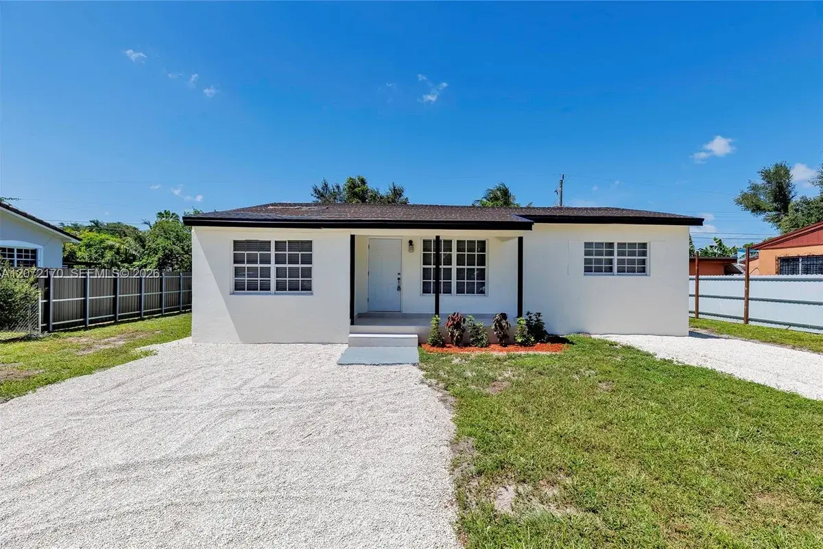1325 NW 113th Ter, Miami: photo 1 of 27