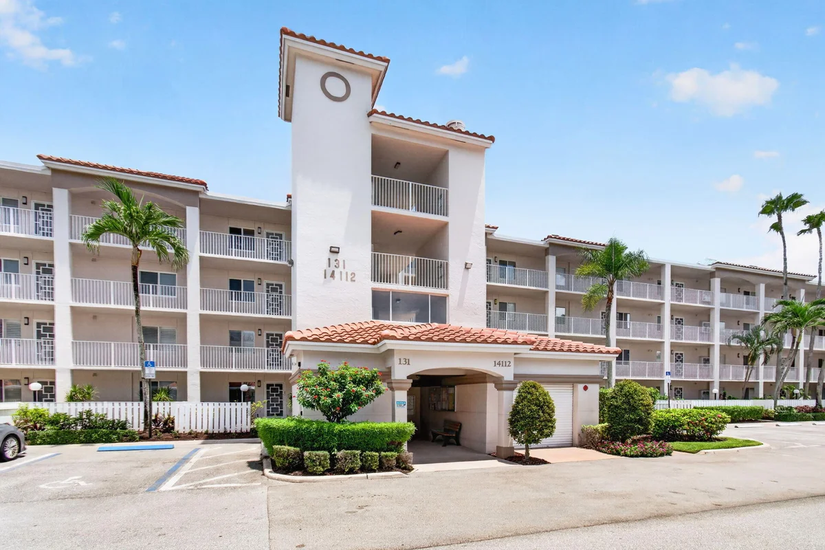 14112 Huntington Pointe Dr #210, Delray Beach: photo 1 of 96