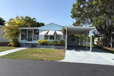 35303 SW 180th Ave #Lot 347, Homestead: photo 1 of 33
