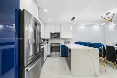 19380 Collins Ave #826, Sunny Isles Beach: photo 1 of 44