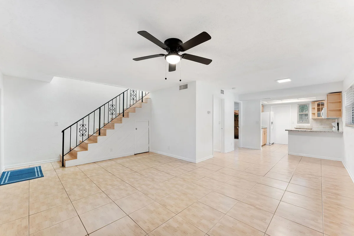 1945 NW 4th Ave #42c, Boca Raton: photo 1 of 28