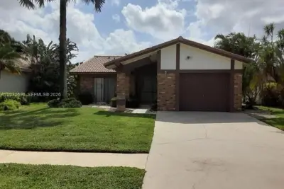 19647 Back Nine Dr, Boca Raton: photo 1 of 22