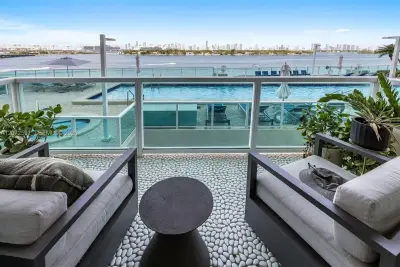 650 West Ave #709, Miami Beach: photo 1 of 46