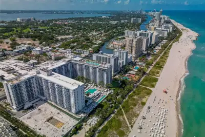 2301 Collins Ave #1014, Miami Beach: photo 1 of 28