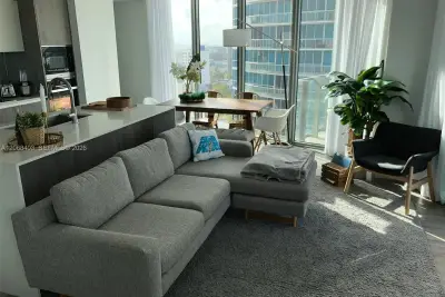 2900 NE 7th Ave #1701, Miami: photo 1 of 15