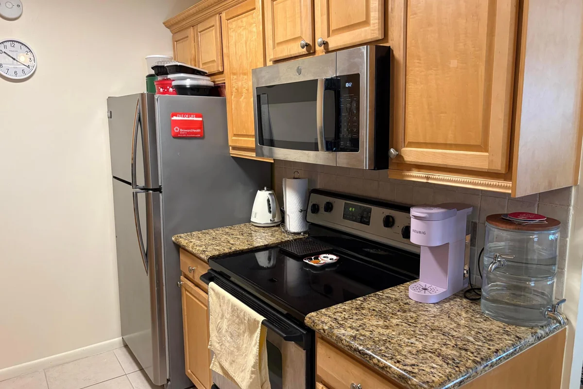 4070 Guildford D, Boca Raton: photo 1 of 22