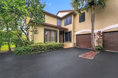 10524 NW 10th St #A-125, Plantation: photo 1 of 51