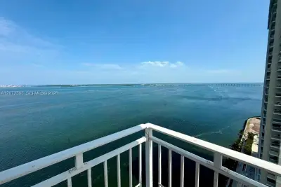 770 Claughton Island Dr #2016, Miami: photo 1 of 37