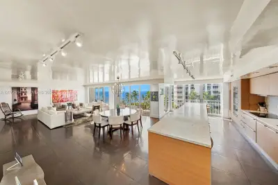 600 Grapetree Dr #6BS, Key Biscayne: photo 1 of 100