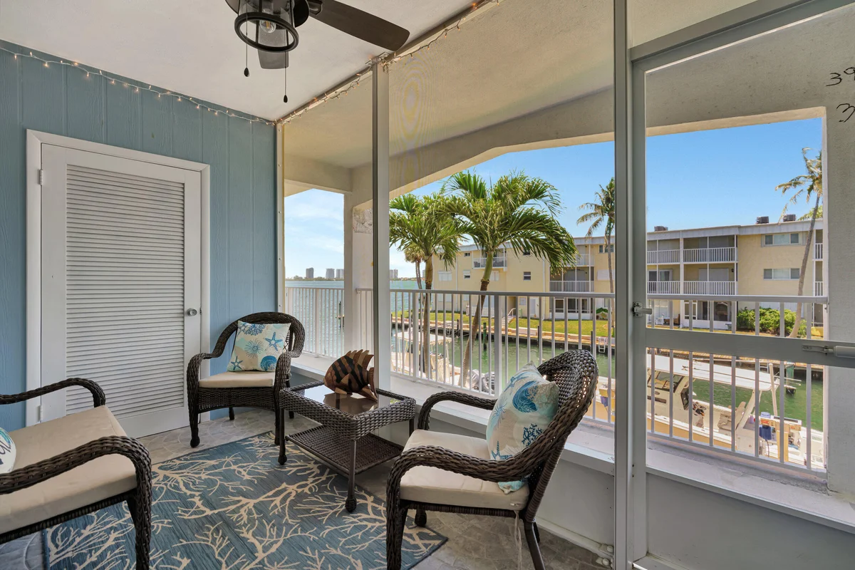 110 Shore Ct #201, North Palm Beach: photo 1 of 42