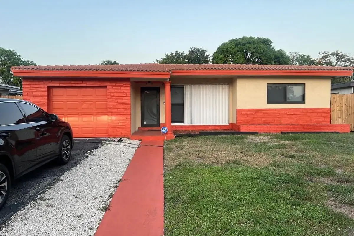200 NW 33rd Ter, Lauderhill: photo 1 of 5